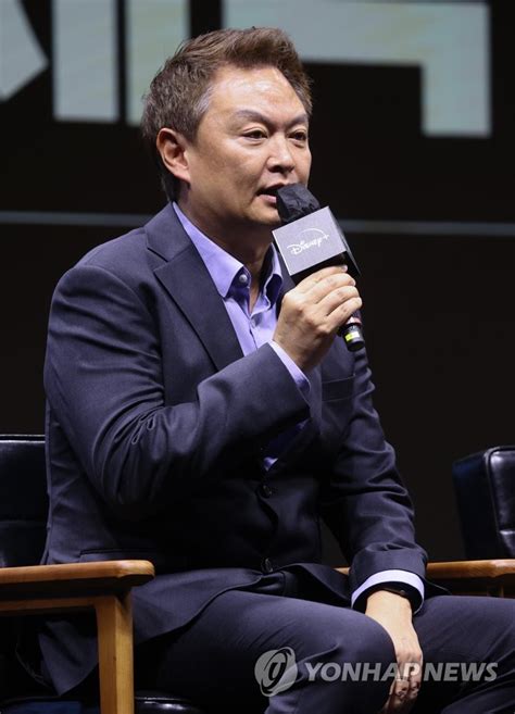 kang yoon-sung